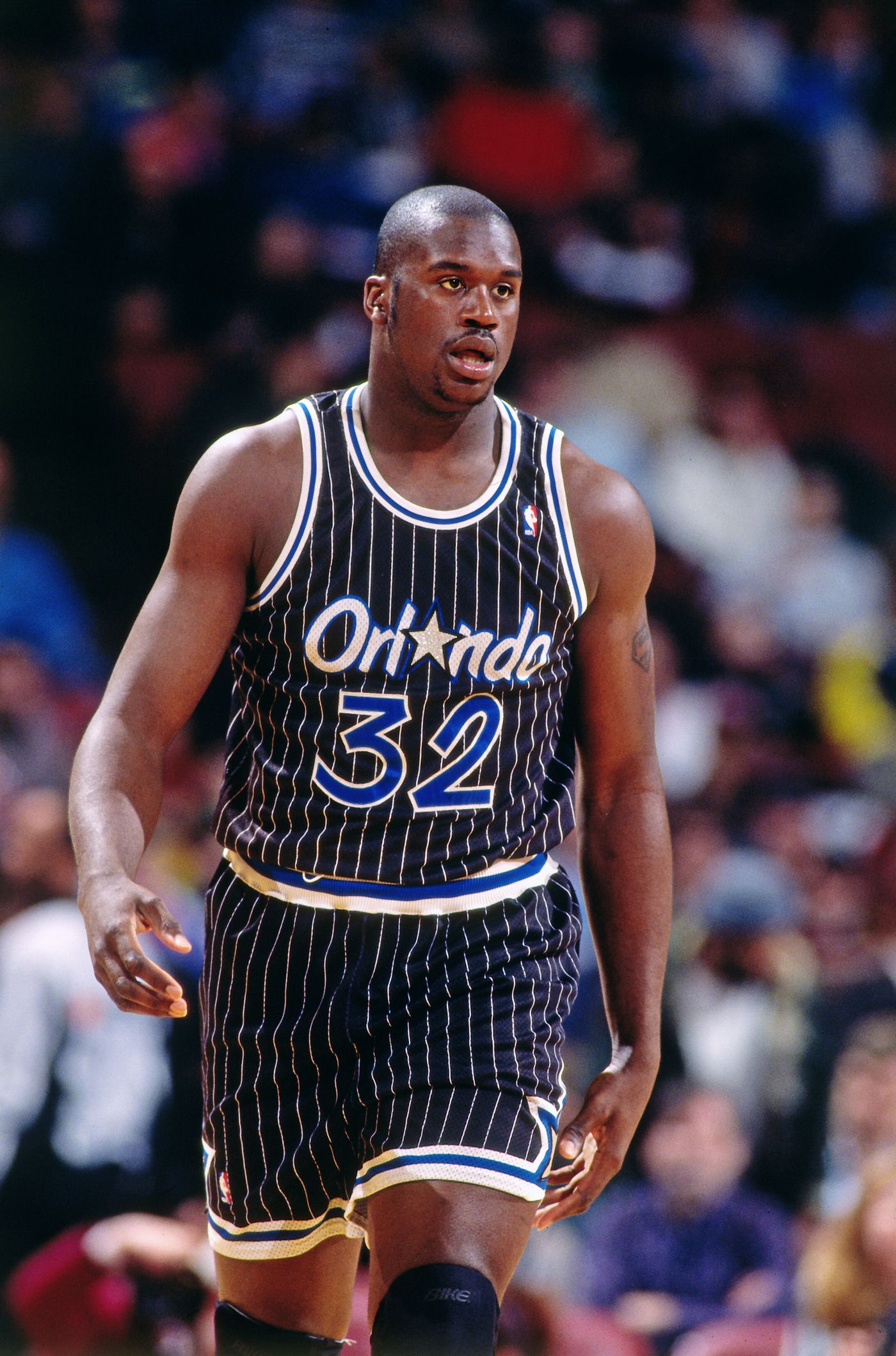Orlando Magic #32 Shaquille O'Neal throwback jersey. Size XL.   Stitched replica.